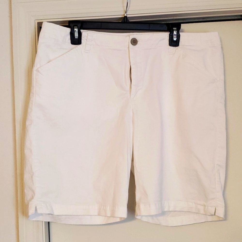 Lee White Shorts